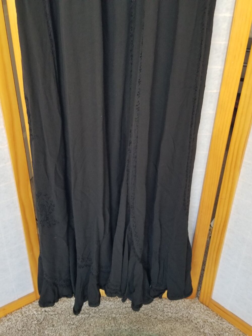 90’s Witchy Embroidered Maxi Dress - Picture 9 of 10